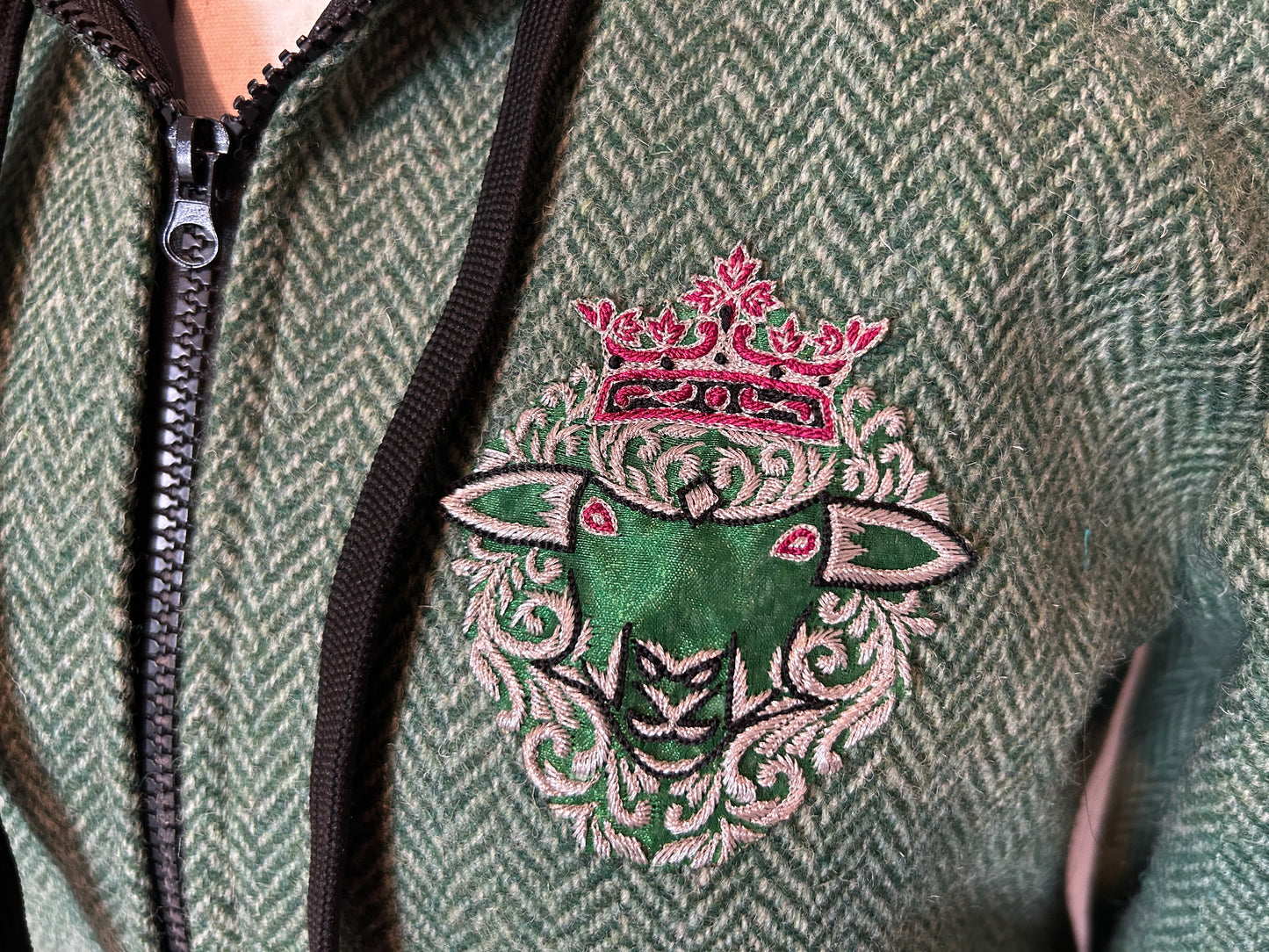 Allium Jacket in Green Herringbone Harris Tweed with Sheep King Embroidery