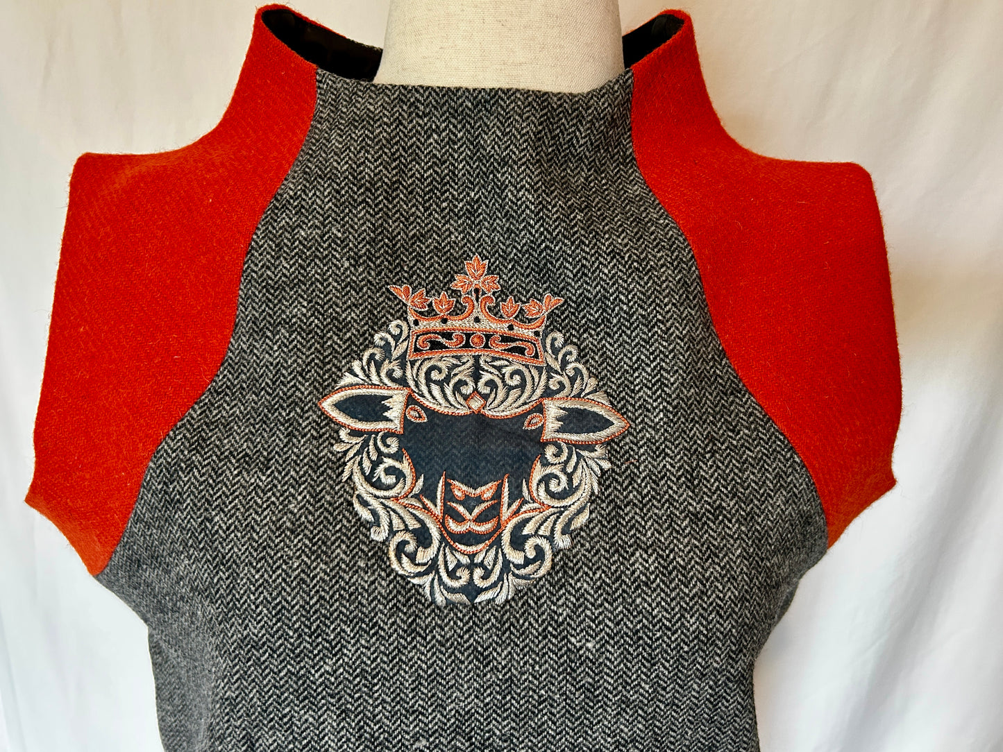 Mallow Tweed Top with Sheep King Embroidery - Red, Black and White