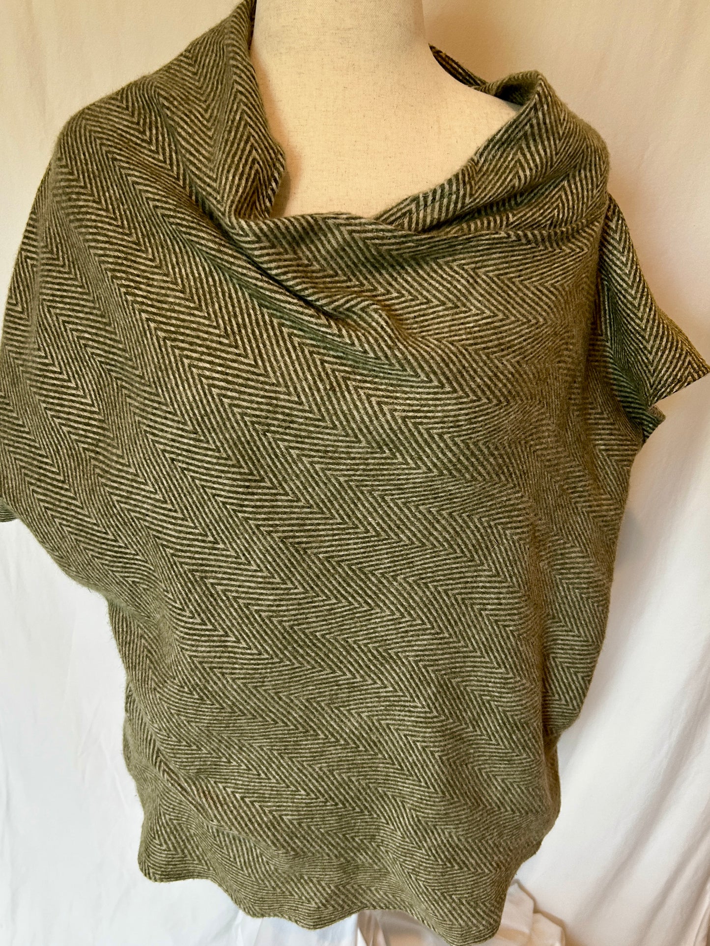 Hibiscus Draping Shirt in Green Herringbone Cashmere