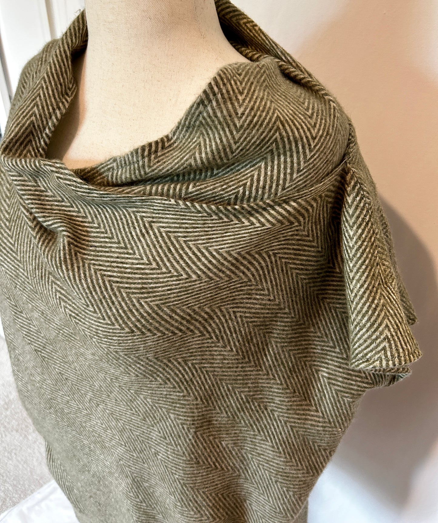 Hibiscus Draping Shirt in Green Herringbone Cashmere