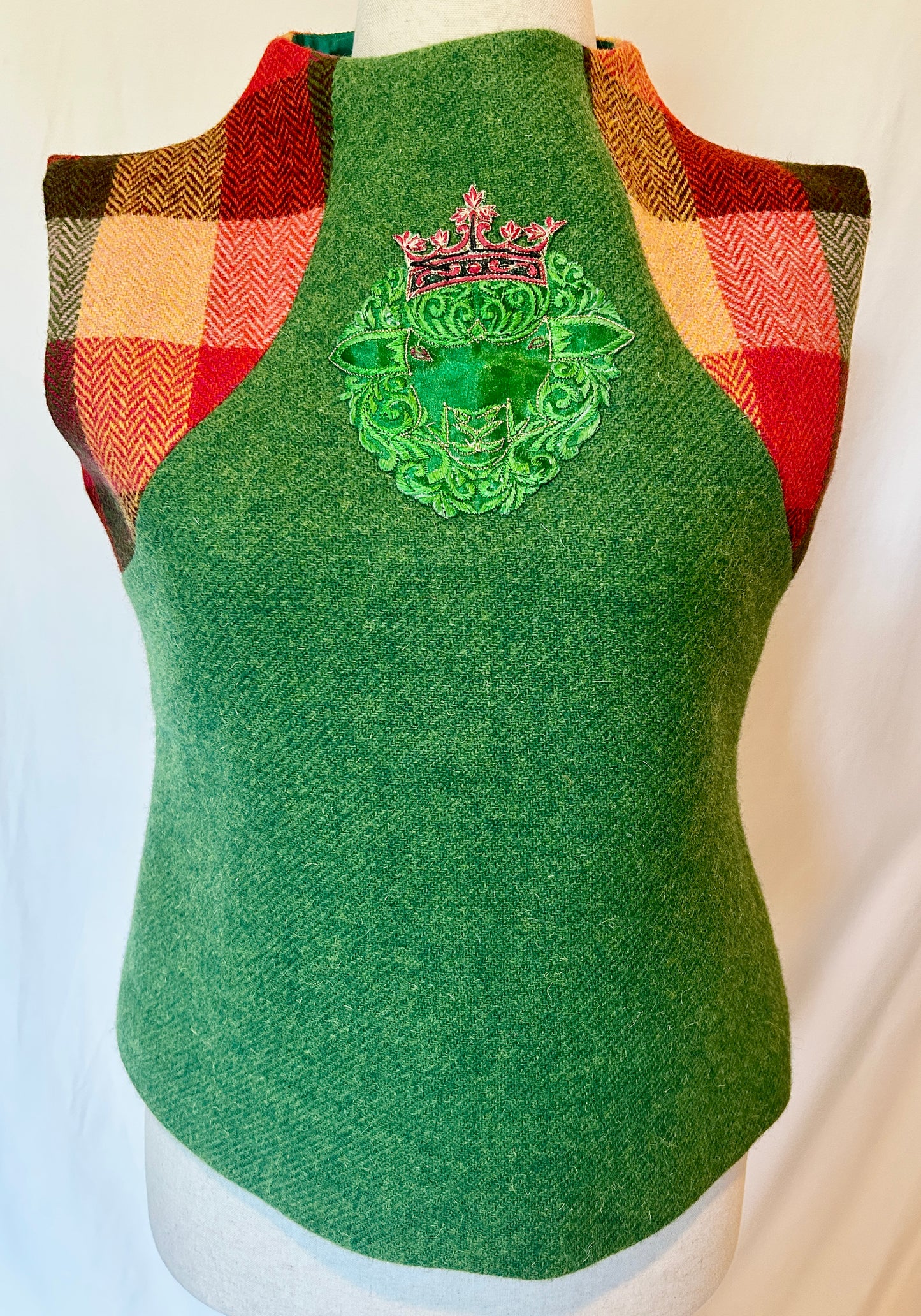 Mallow Tweed Top in Green with Sheep King Embroidery - Green & Patchwork Orange