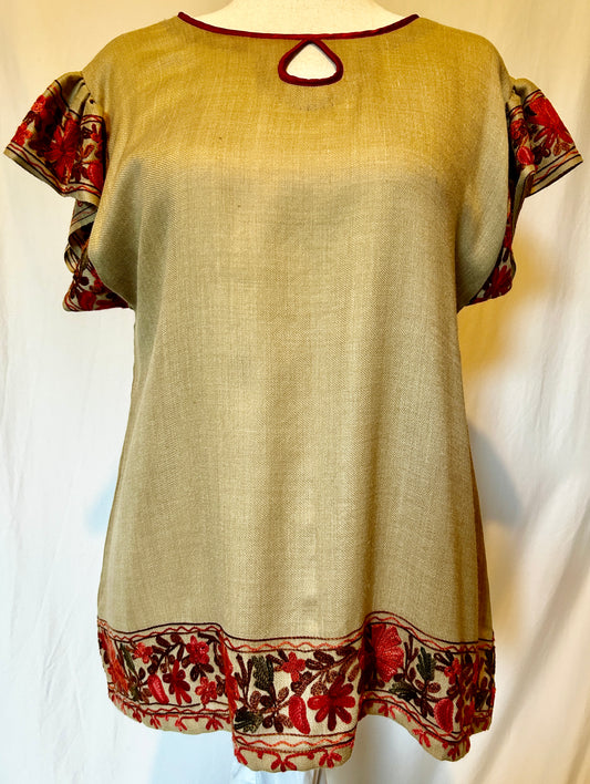Buttercup Top in Embroidered Beige Lamb's Wool