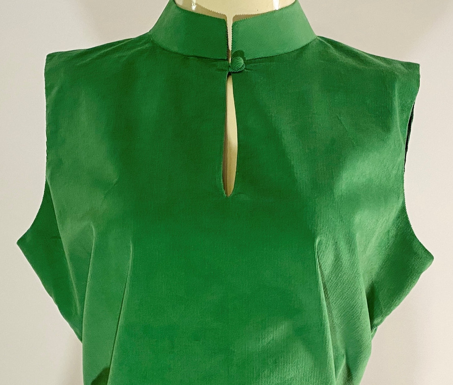 Jasmine Top with Harris Tweed Belt with hand-embroid - Green