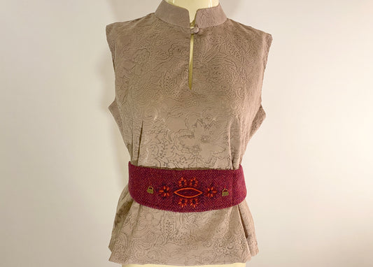 Jasmin Top with Harris Tweed Belt with hand-embroidery -Tope