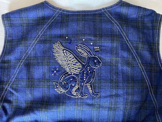 Mistral Sleeveless Top in Italian Tweed w Bunny Embroidery